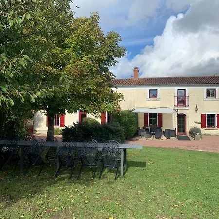 Les Mirabelles * Argenton-lʼ Église