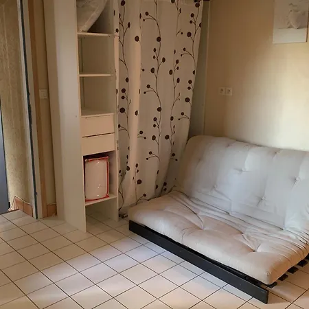 Les Mirabelles Argenton-lʼ Église