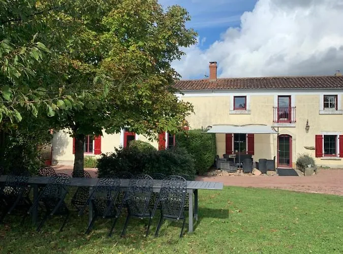 Les Mirabelles * Argenton-lʼ Église